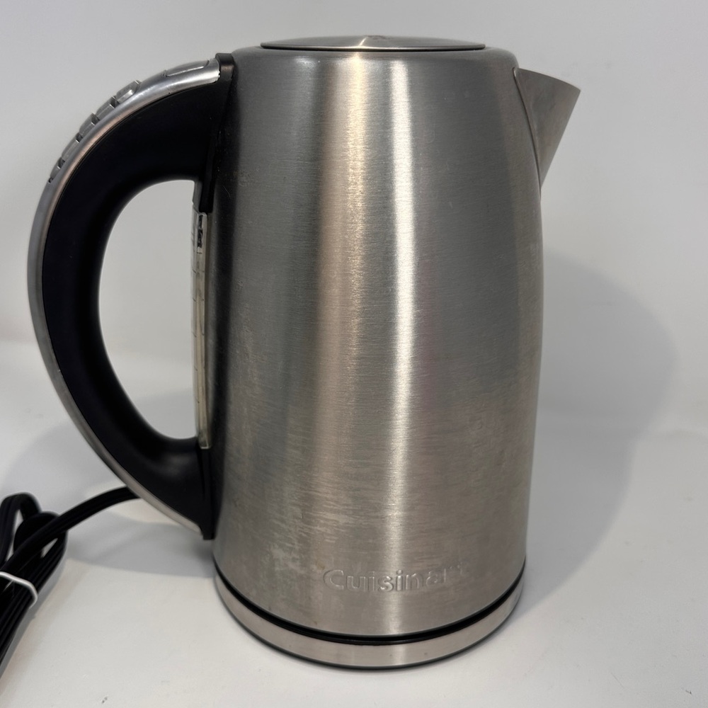 Cuisinart PerfecTemp Cordless Electric Hot Water Kettle CPK-17 TESTED WORKS